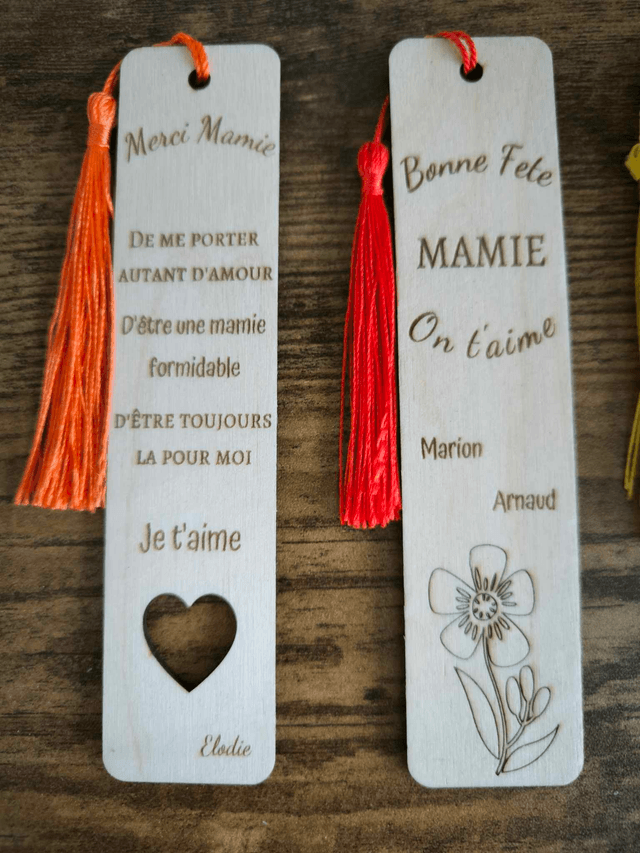 Marque-page " Mamie , Mémère , Mamy, Autre.. "