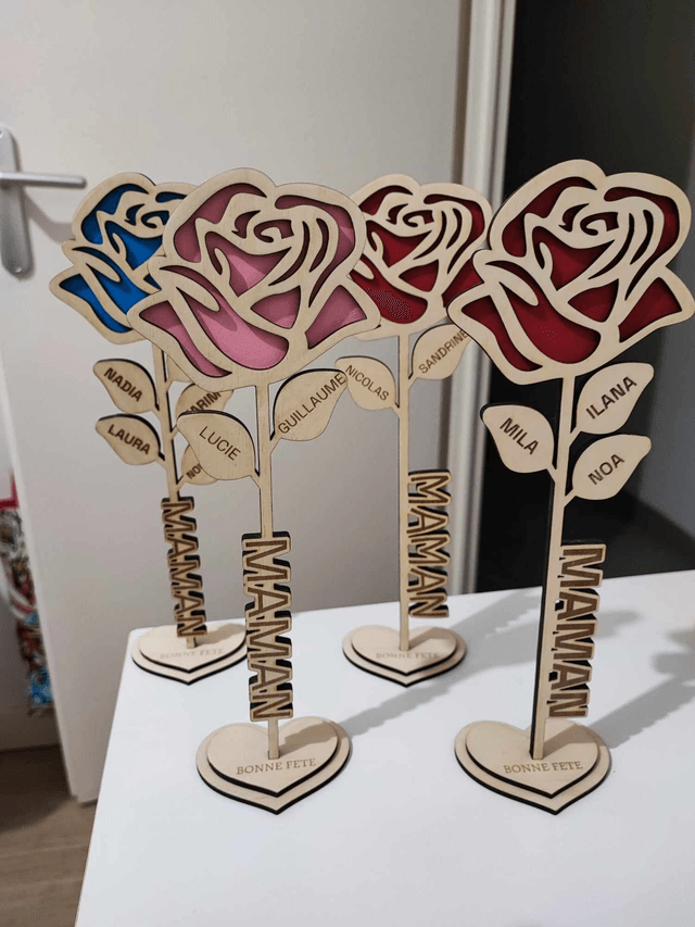 Rose relief "Maman ,Mamie, Mémére, Autre"