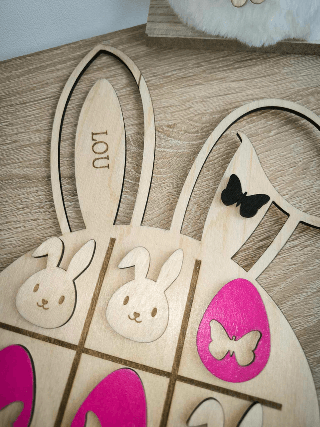 Morpion de Pâques en Bois