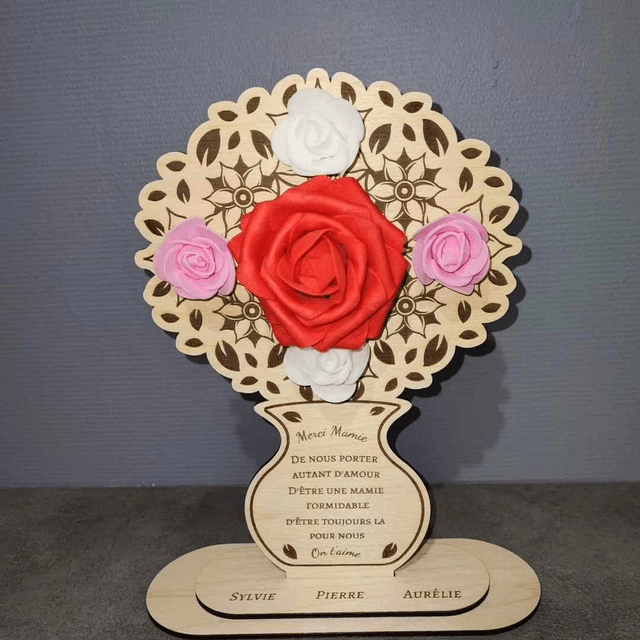 Bouquet avec roses + support (Mamie)